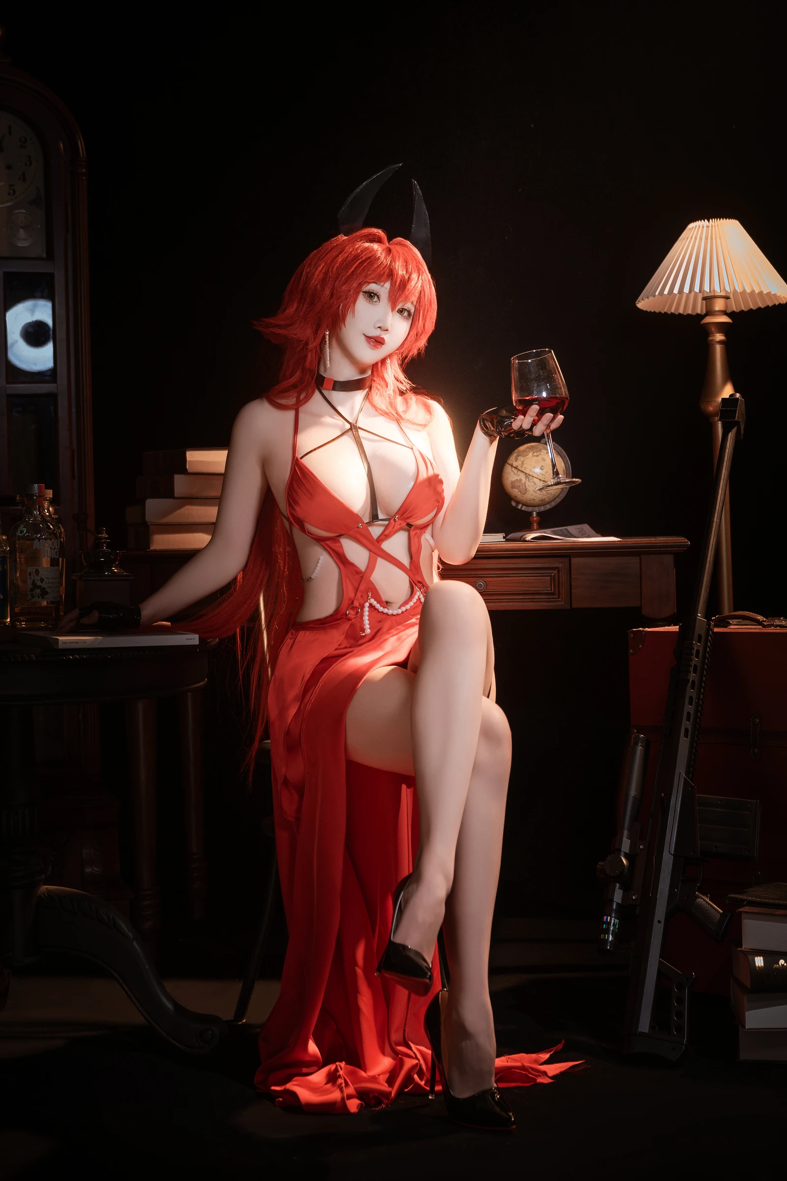 可爱人气Coser面饼仙儿 Nikke 小红帽礼服 24P-COS世界